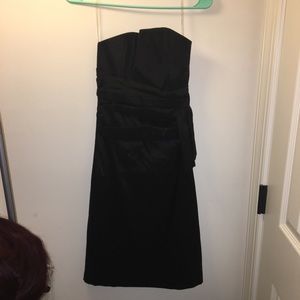 Black bodycon dress